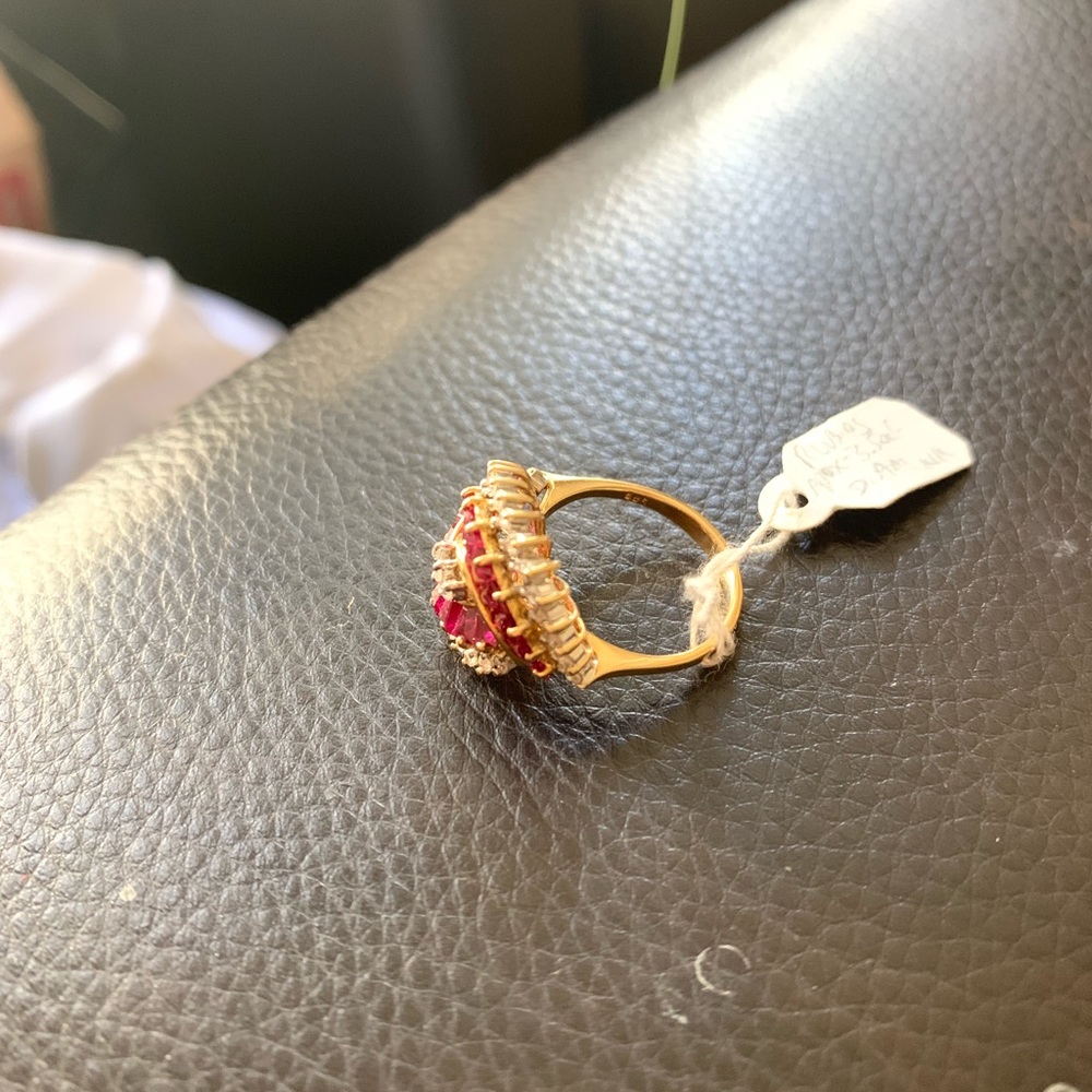 Stunning Diamond Ruby Ring! One of a Kind! - Picture 3 of 3